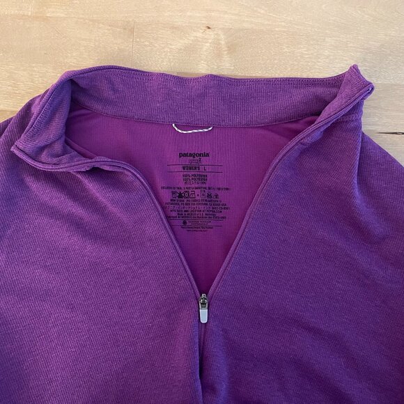 Patagonia W's Capilene® 3 Midweight 1/4 Zip-Neck, size large, purple - Picture 2 of 4